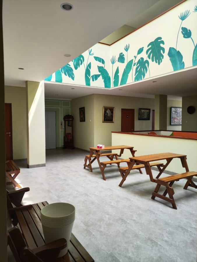Rumah Pondok Pinang Jakarta Eksteriør bilde